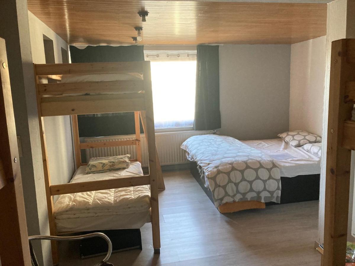 Les Cinq Francais Villa Nismes Kültér fotó